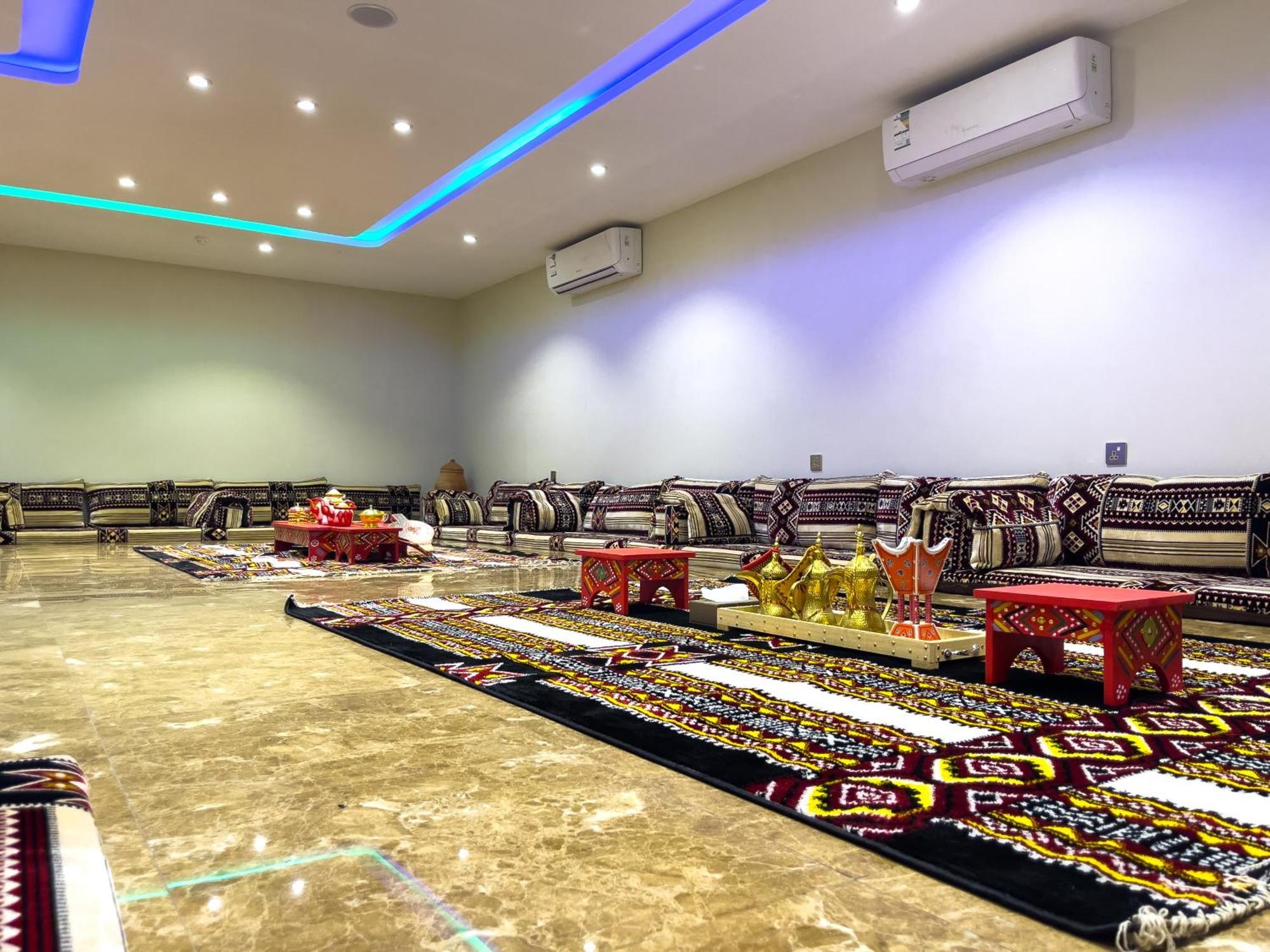 Landmark Hotel Suites 塔布克 外观 照片